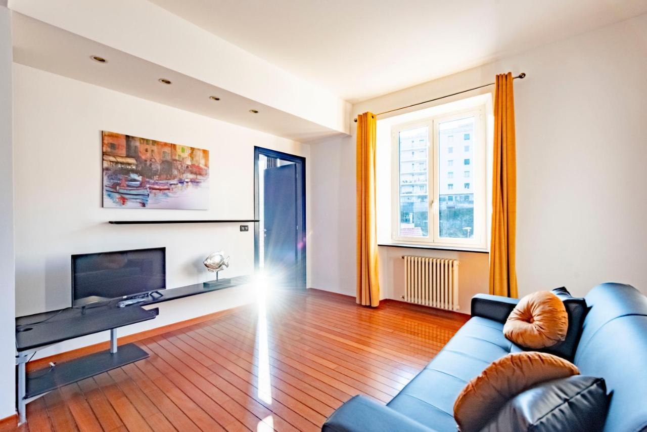 Joivy Modern Flat Next To The Sea Apartman Genova Kültér fotó